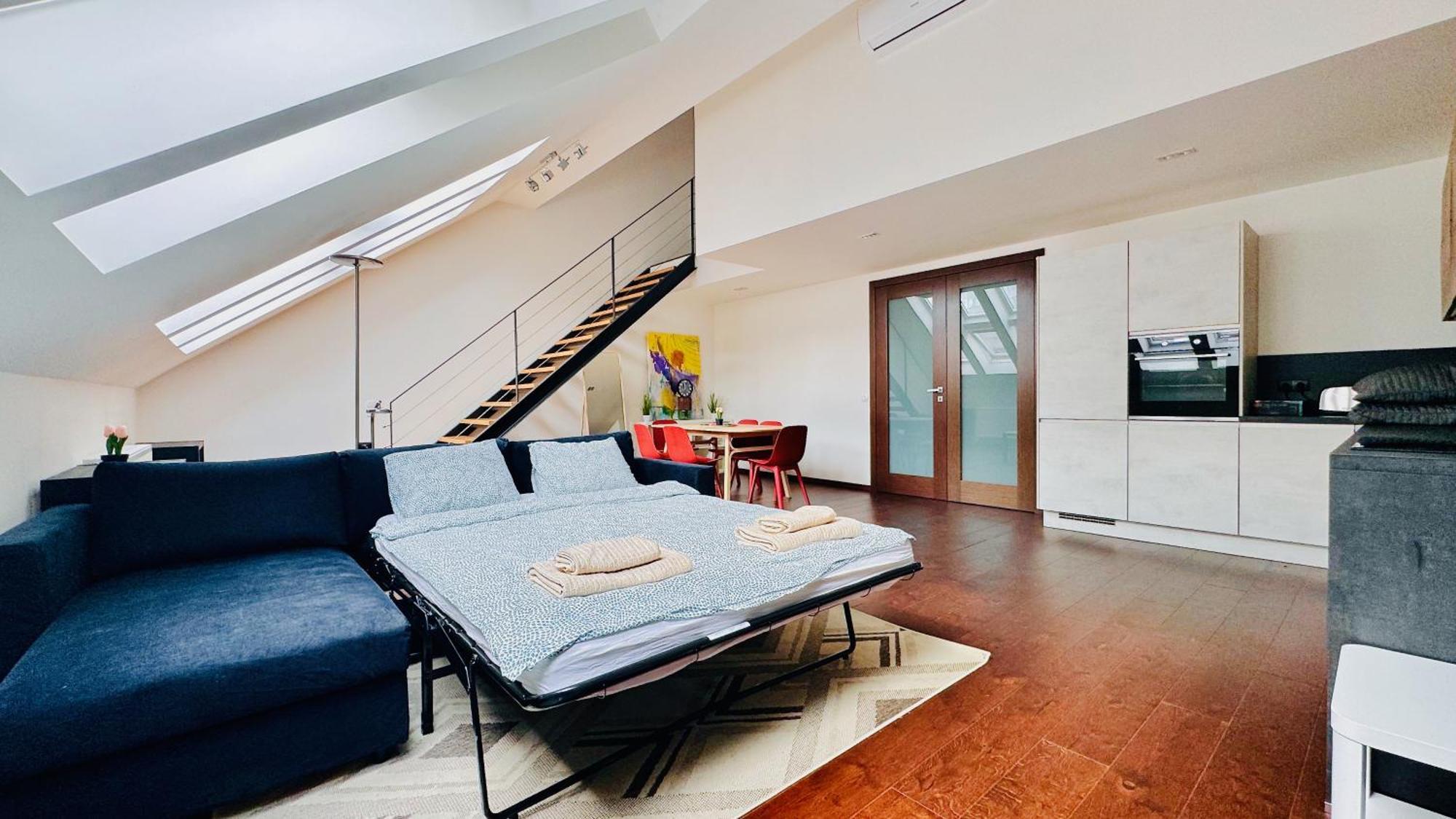 Loft Jecna 43,